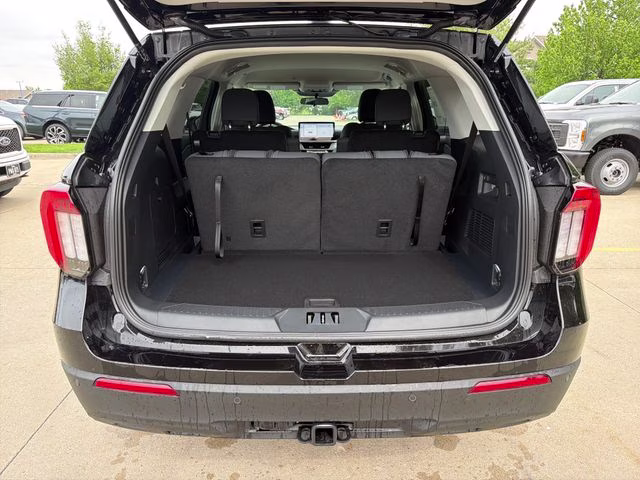 2026 Agate Black Metallic Ford Explorer Active 4X4 SUV