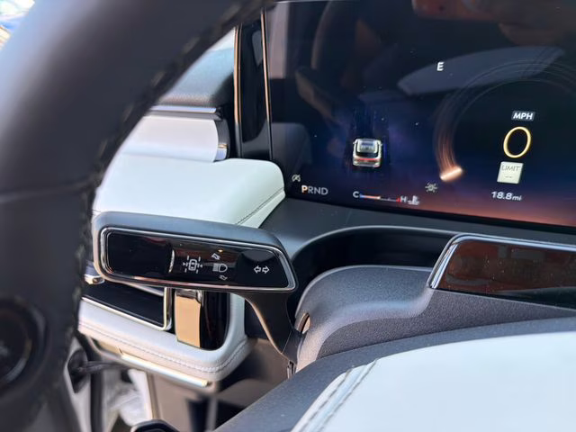 2026 Pristine White Metallic Tri-Coat Lincoln Aviator Reserve AWD SUV
