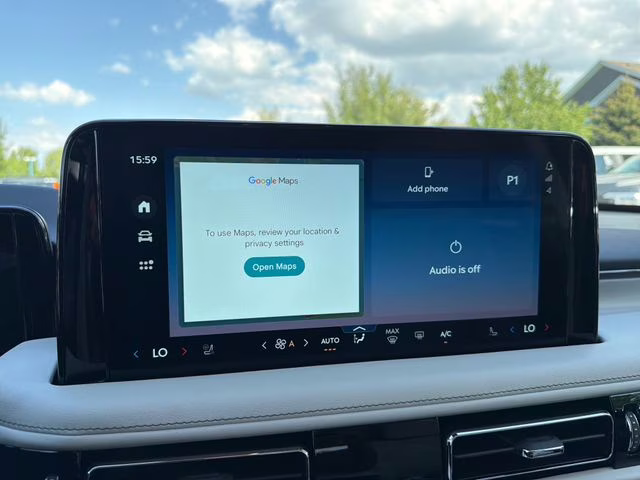 2026 Pristine White Metallic Tri-Coat Lincoln Aviator Reserve AWD SUV