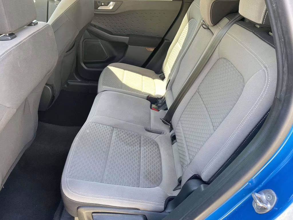 2020 Velocity Blue Metallic Ford Escape SE AWD SUV