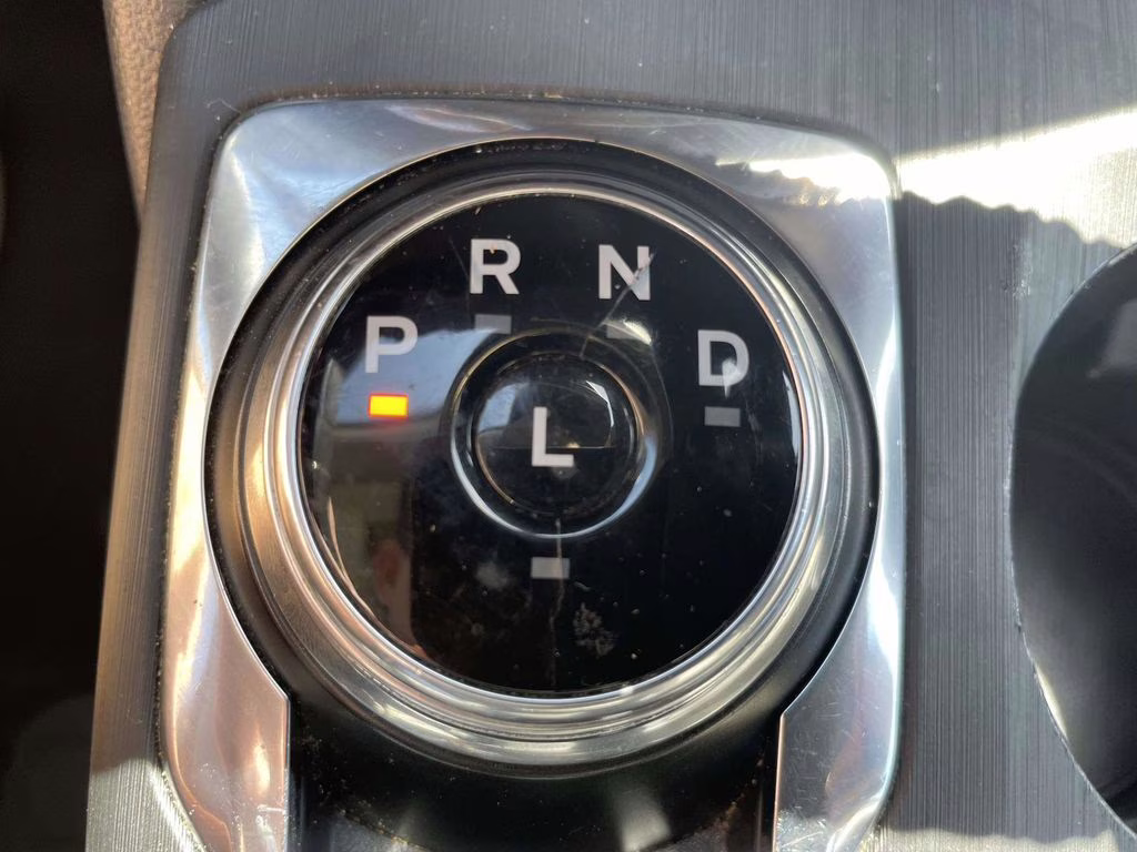 2020 Velocity Blue Metallic Ford Escape SE AWD SUV