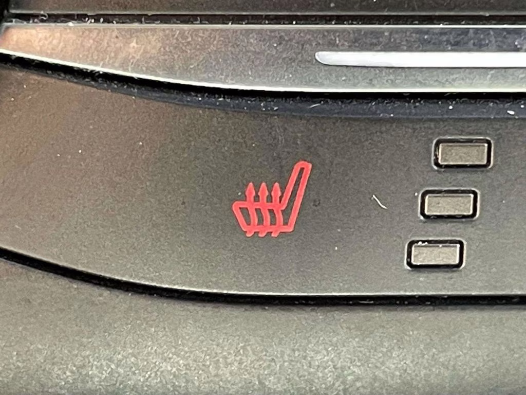 2020 Velocity Blue Metallic Ford Escape SE AWD SUV