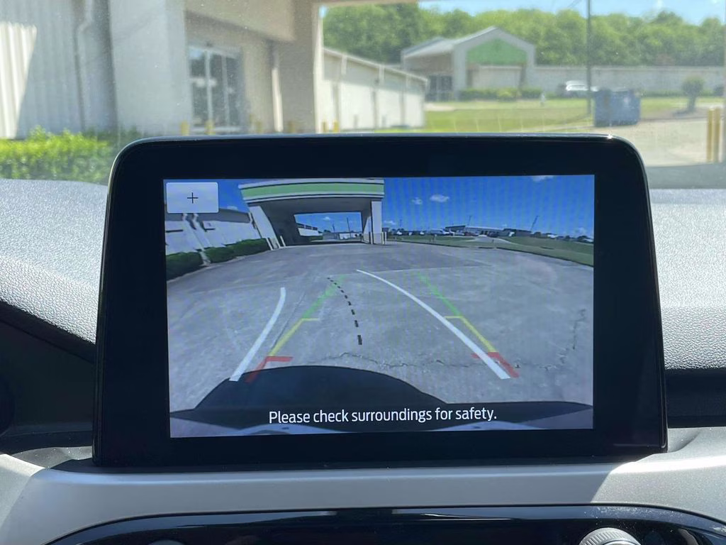 2020 Velocity Blue Metallic Ford Escape SE AWD SUV