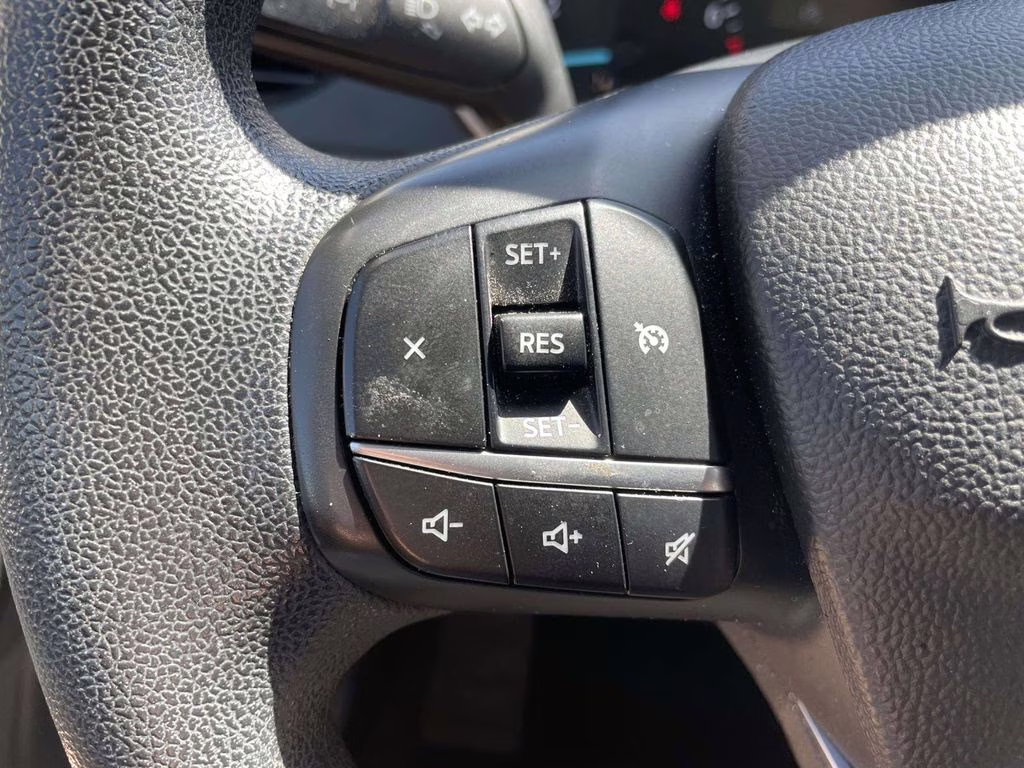 2020 Velocity Blue Metallic Ford Escape SE AWD SUV