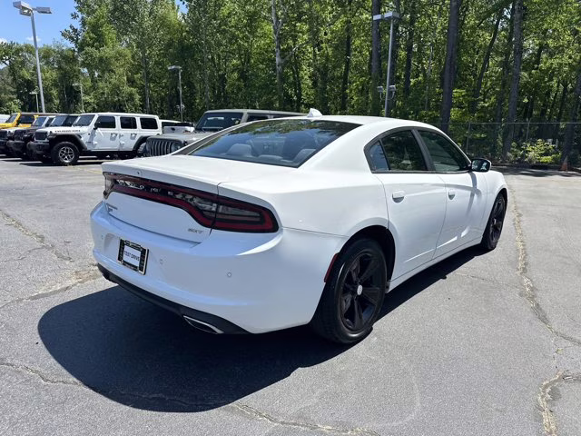 2018 White Knuckle Clearcoat Dodge Charger RWD Sedan