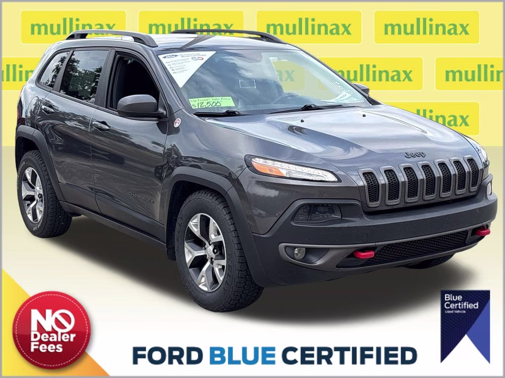 2017 Granite Crystal Metallic Clearcoat Jeep Cherokee Trailhawk 4X4 SUV