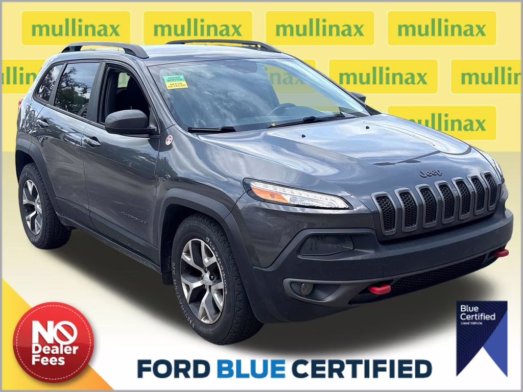 2017 Granite Crystal Metallic Clearcoat Jeep Cherokee Trailhawk 4X4 SUV
