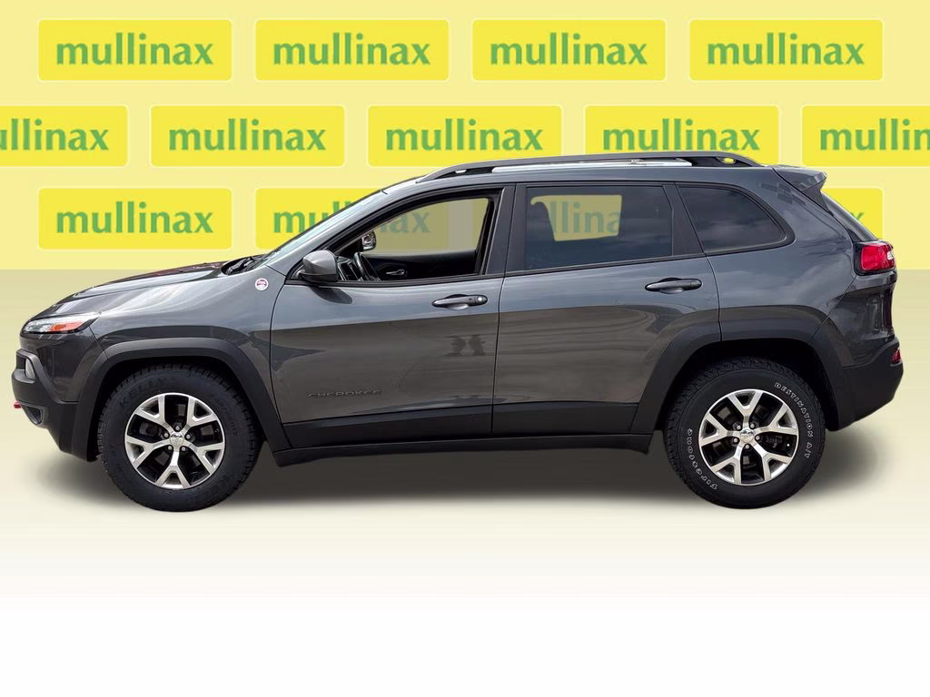 2017 Granite Crystal Metallic Clearcoat Jeep Cherokee Trailhawk 4X4 SUV