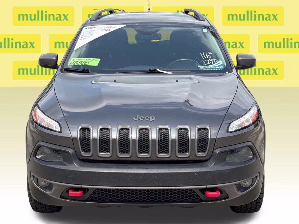2017 Granite Crystal Metallic Clearcoat Jeep Cherokee Trailhawk 4X4 SUV