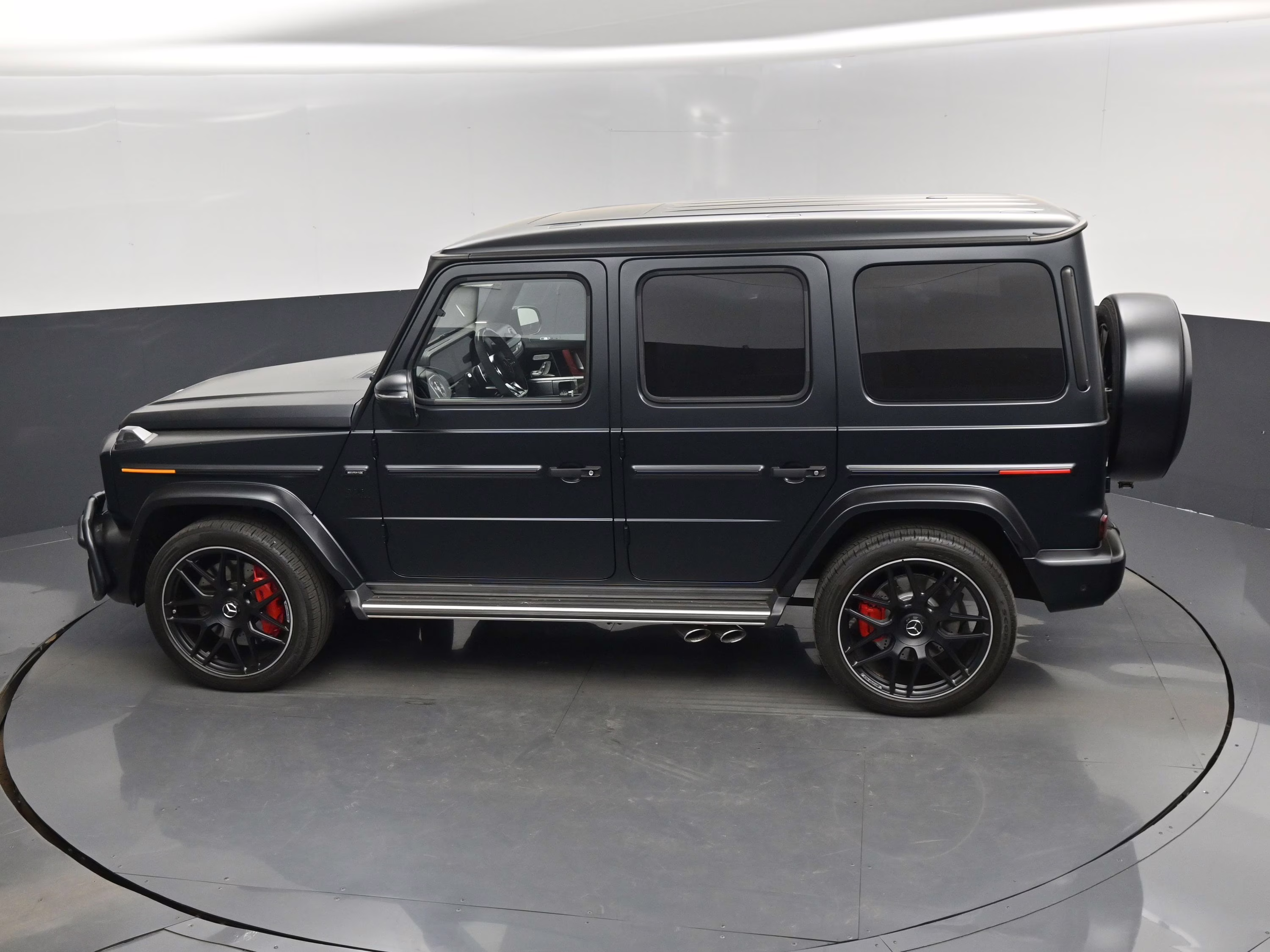 2022 MANUFAKTUR Night Black Magno Mercedes-Benz G-Class G 63 AMG AWD SUV