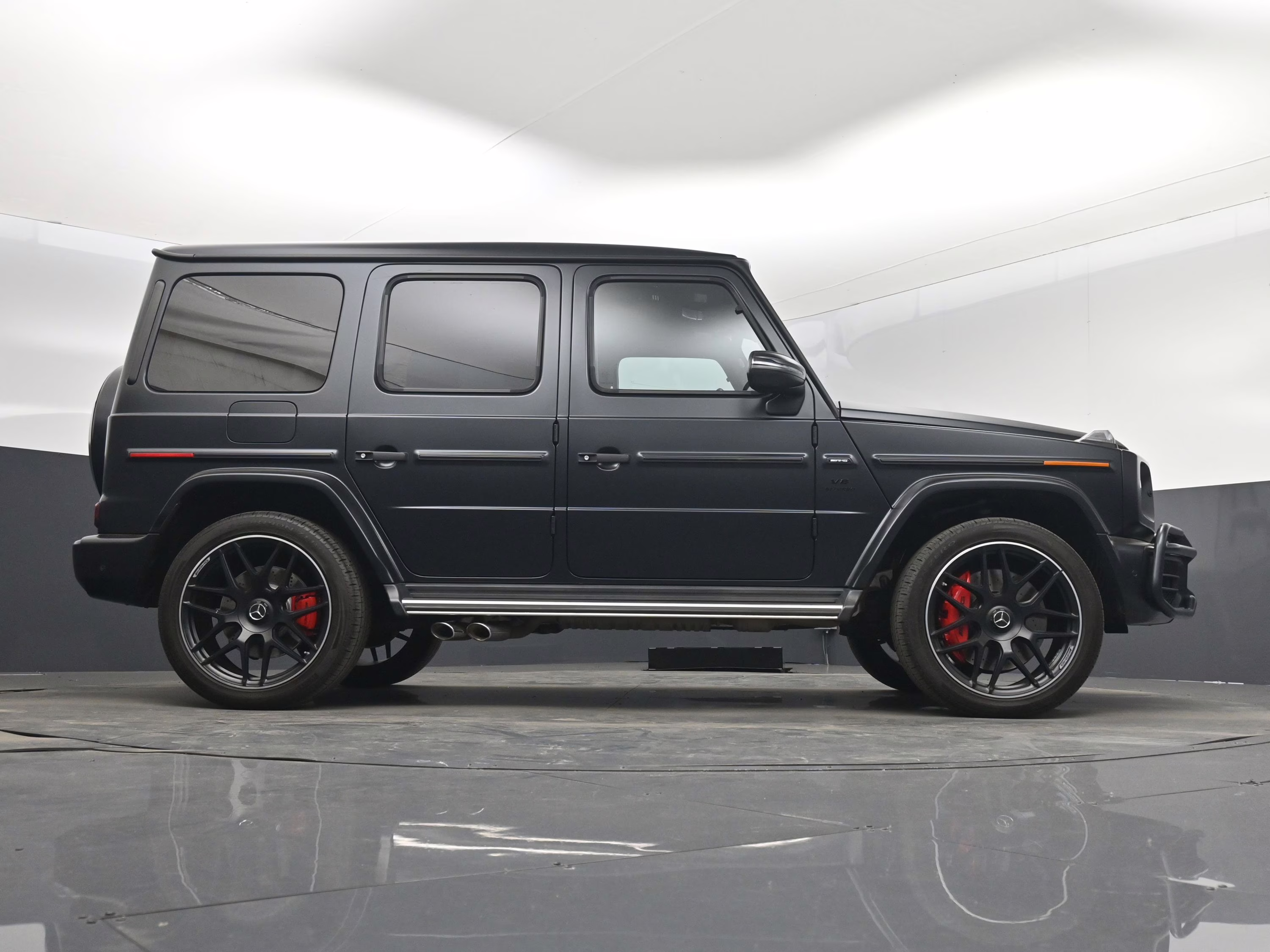2022 MANUFAKTUR Night Black Magno Mercedes-Benz G-Class G 63 AMG AWD SUV