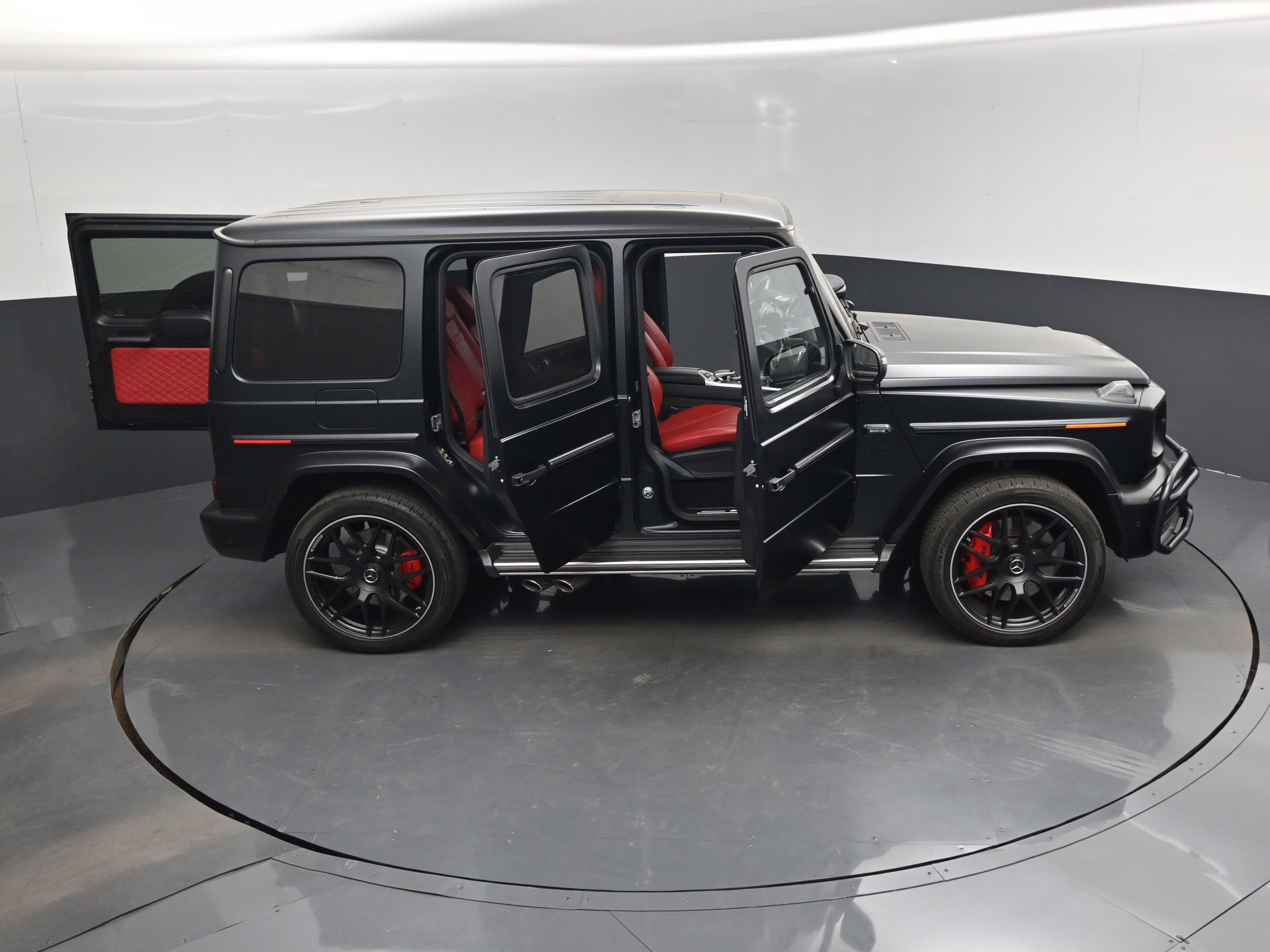 2022 MANUFAKTUR Night Black Magno Mercedes-Benz G-Class G 63 AMG AWD SUV