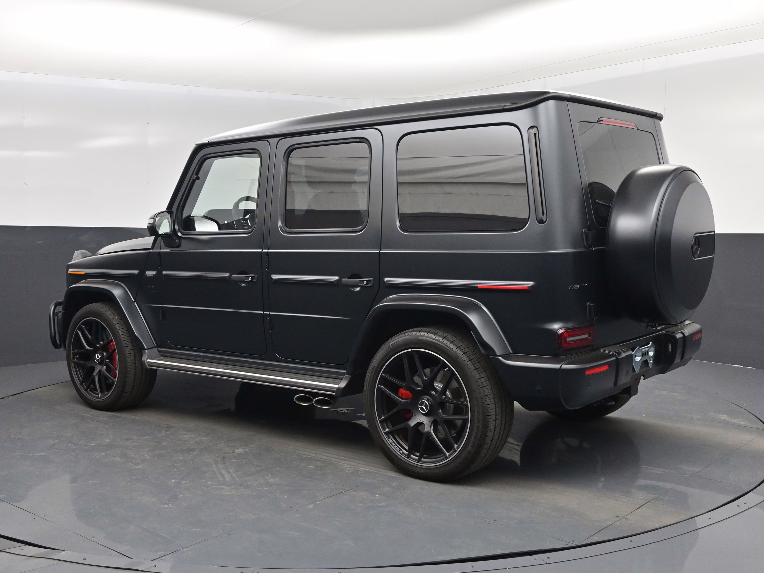 2022 MANUFAKTUR Night Black Magno Mercedes-Benz G-Class G 63 AMG AWD SUV