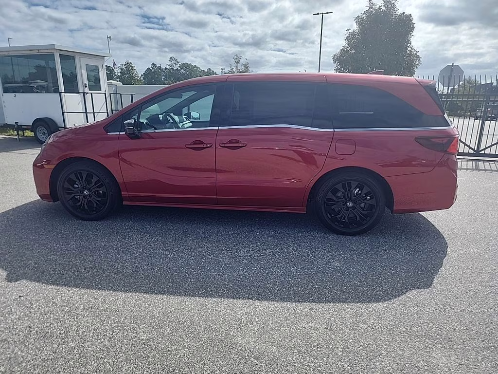 2025 Radiant Red Metallic II Honda Odyssey Sport-L FWD Van