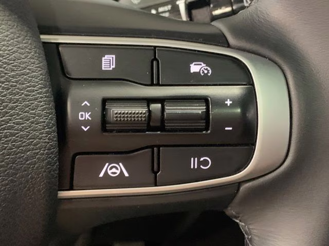 2024 Jungle Green Kia Sportage X-Line AWD SUV