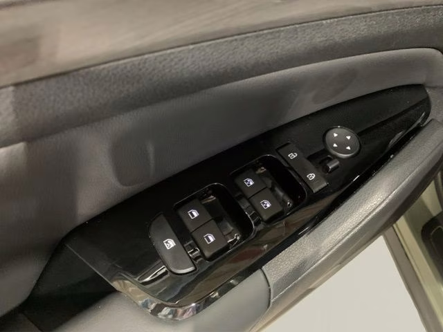 2024 Jungle Green Kia Sportage X-Line AWD SUV