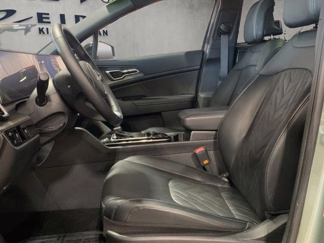 2024 Jungle Green Kia Sportage X-Line AWD SUV