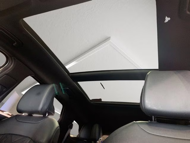 2024 Jungle Green Kia Sportage X-Line AWD SUV