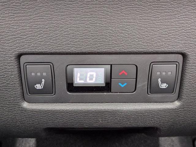 2025 Black Mitsubishi Outlander Platinum Edition AWD SUV