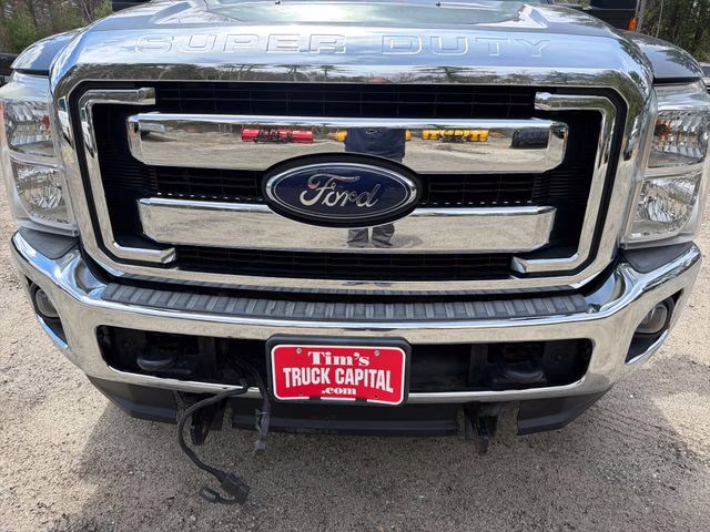 2016 Gray Ford Super Duty F-350 SRW XLT 4X4 Truck