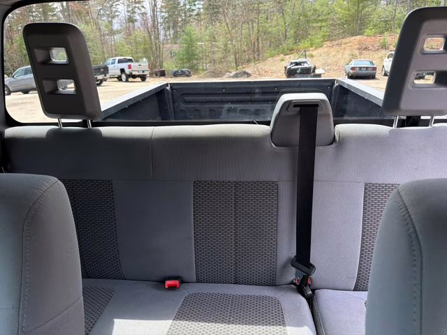 2016 Gray Ford Super Duty F-350 SRW XLT 4X4 Truck
