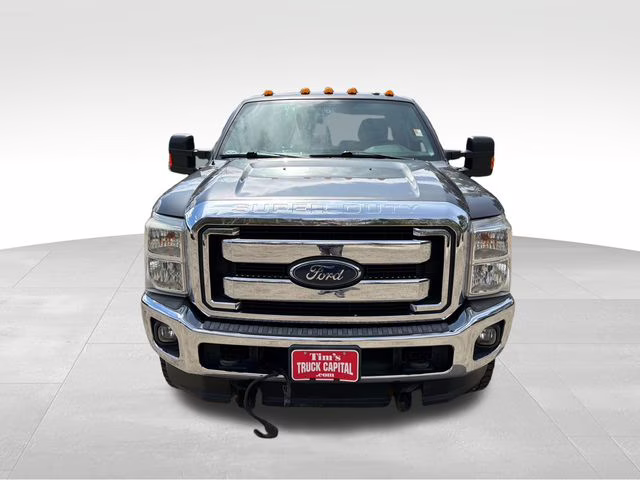 2016 Gray Ford Super Duty F-350 SRW XLT 4X4 Truck