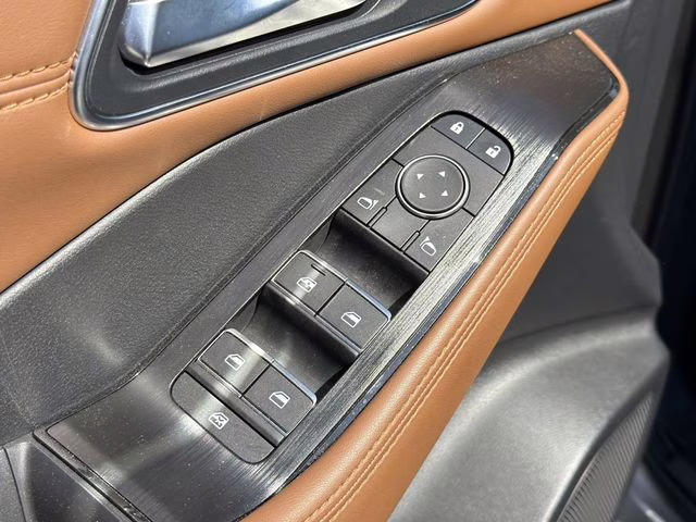 2025 Champagne Silver Metallic/Super Black Nissan Rogue Platinum FWD SUV