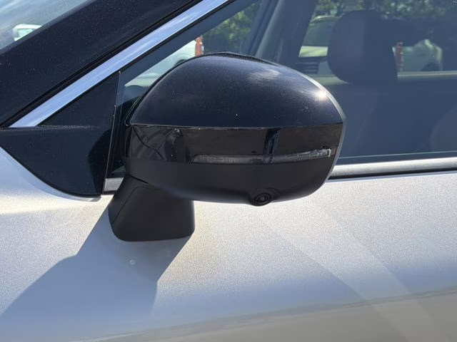 2025 Champagne Silver Metallic/Super Black Nissan Rogue Platinum FWD SUV