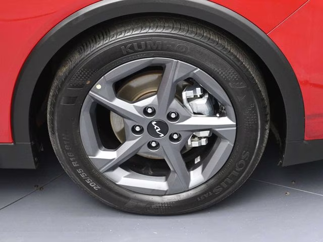 2025 Currant Red Kia K4 LXS FWD Sedan