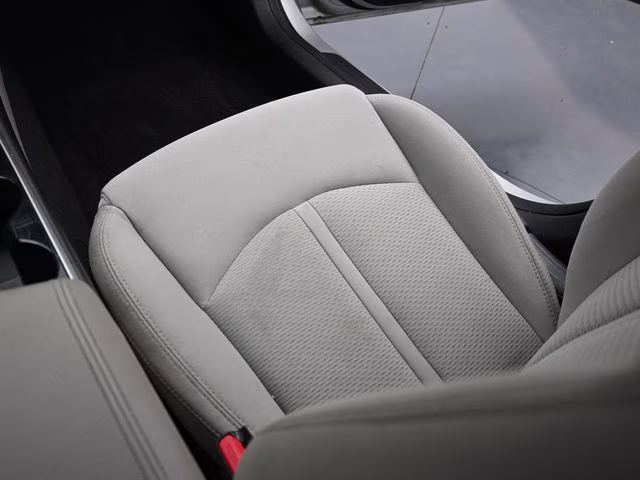 2018 Symphony Silver Hyundai Sonata SEL FWD Sedan