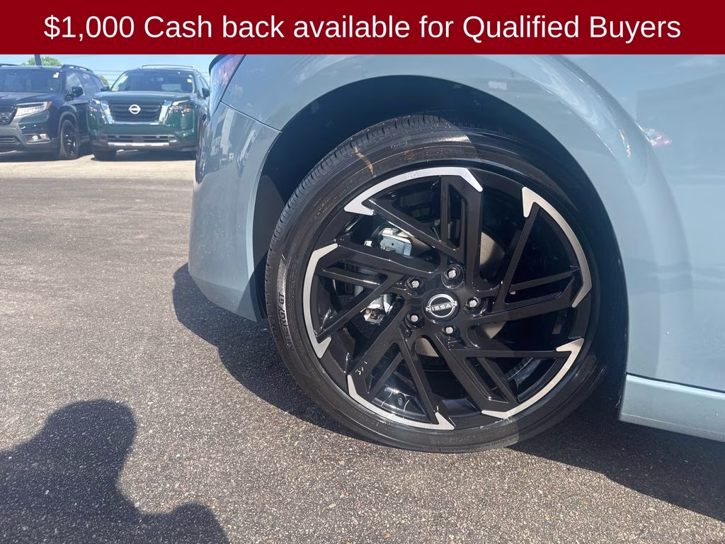 2026 Atlantic Gray/Super Black Nissan Sentra SR FWD Sedan