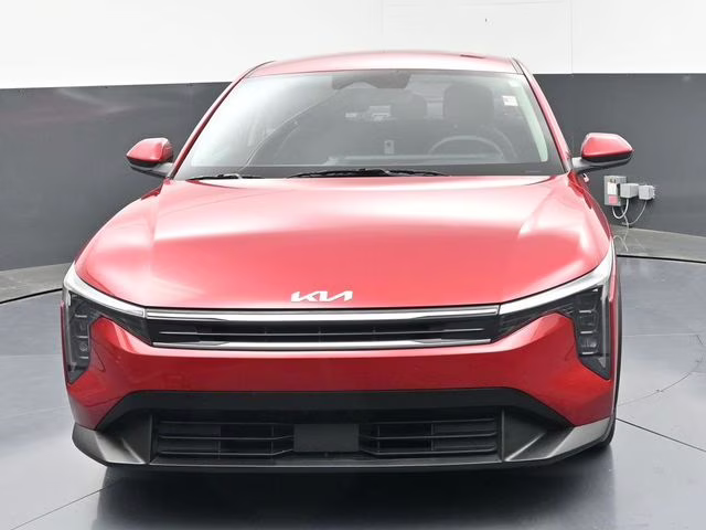 2025 Currant Red Kia K4 LXS FWD Sedan