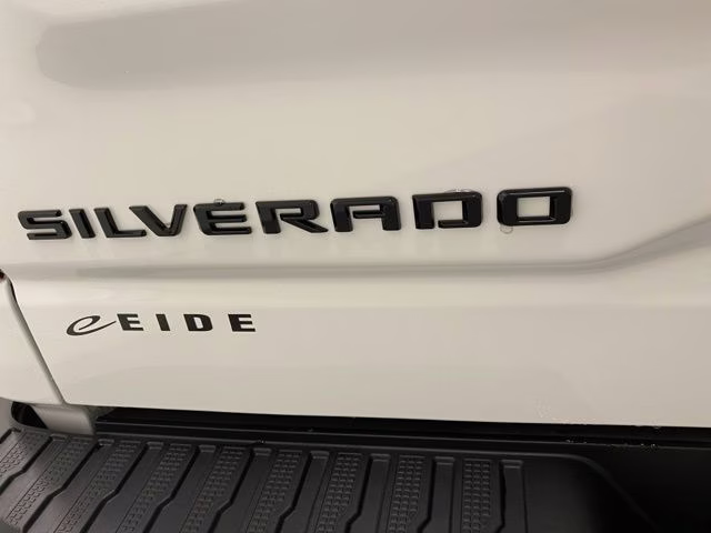 2026 Summit White Chevrolet Silverado 1500 ZR2 4X4 Truck