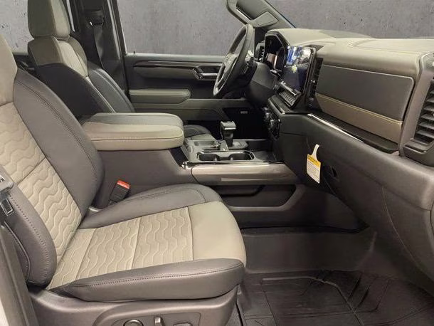 2026 Summit White Chevrolet Silverado 1500 ZR2 4X4 Truck