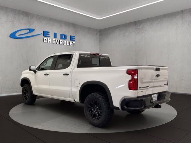 2026 Summit White Chevrolet Silverado 1500 ZR2 4X4 Truck