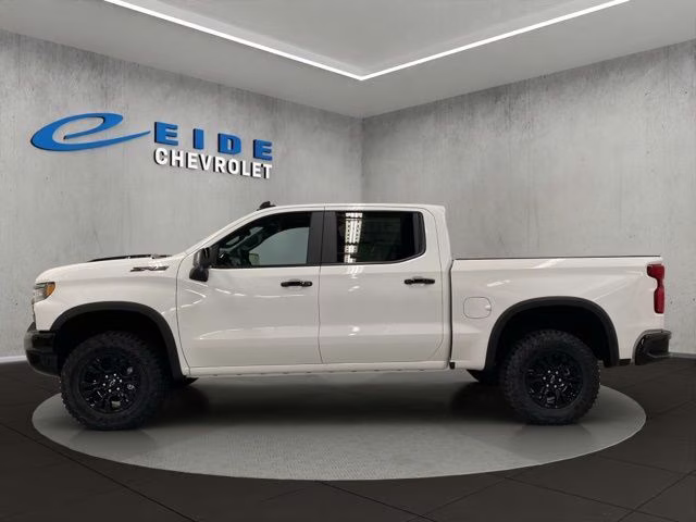 2026 Summit White Chevrolet Silverado 1500 ZR2 4X4 Truck