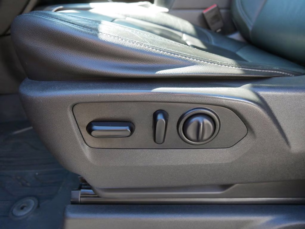 2020 Cardinal Red GMC Sierra 1500 SLT 4X4 Truck