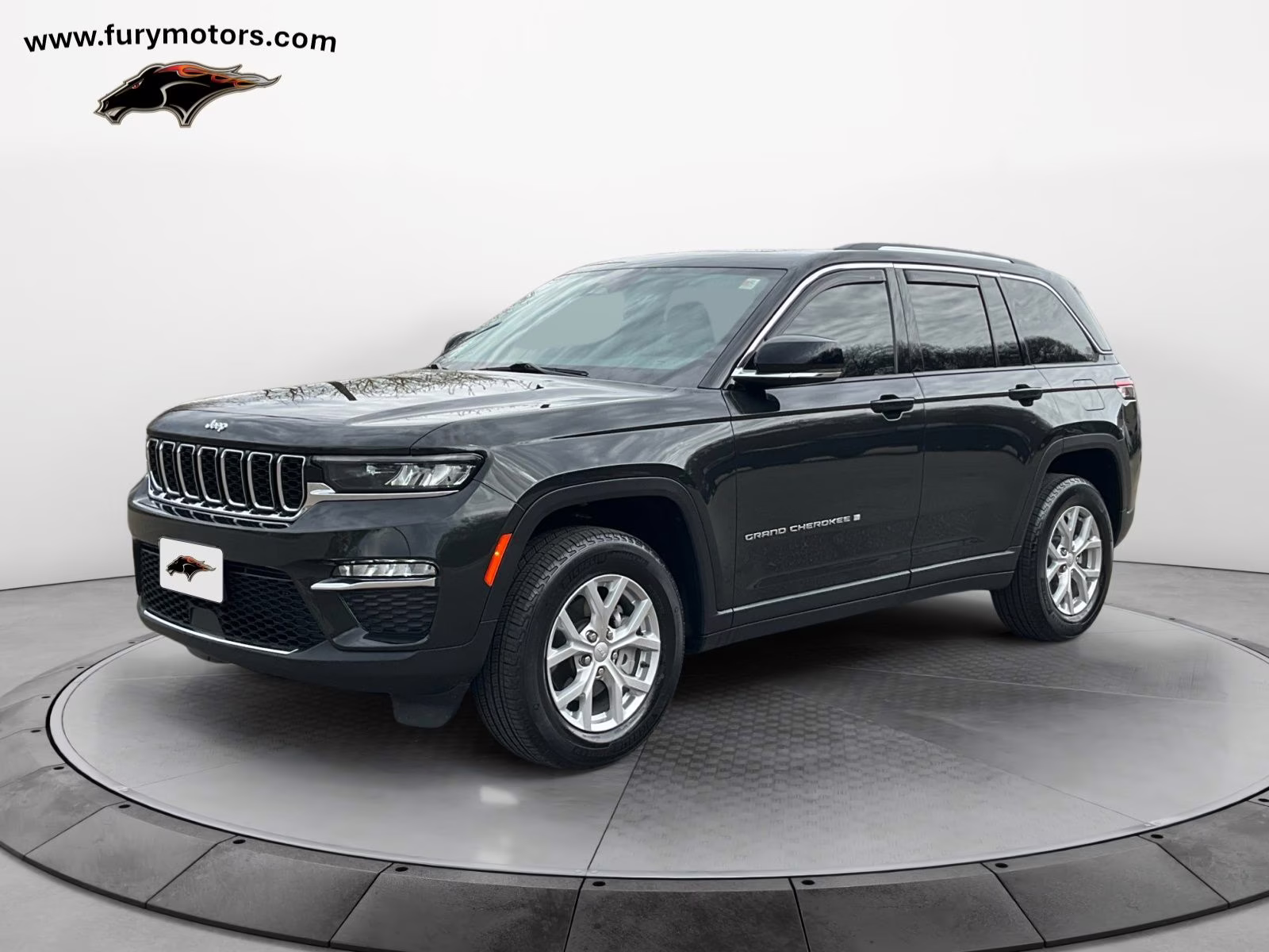 2023 Rocky Mountain Pearlcoat Jeep Grand Cherokee Limited 4X4 SUV
