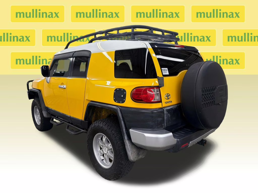 2007 Sun Fusion Toyota FJ Cruiser Base 4X4 SUV