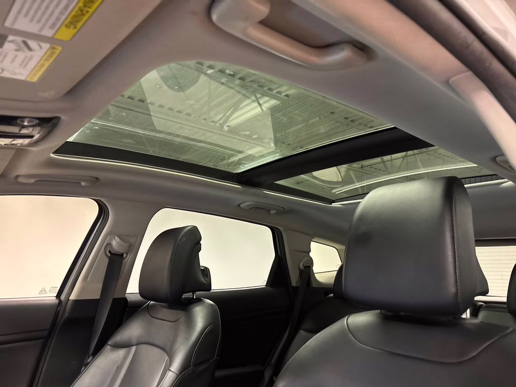 2023 Wolf Gray Kia Sportage SX FWD SUV