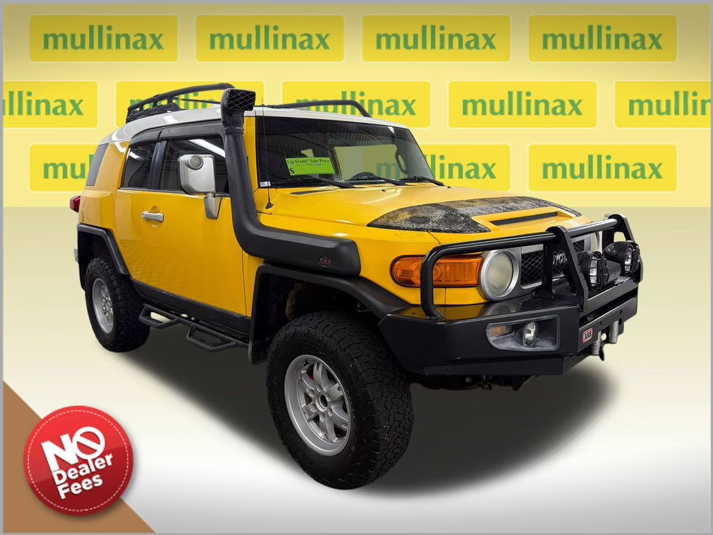 2007 Sun Fusion Toyota FJ Cruiser Base 4X4 SUV