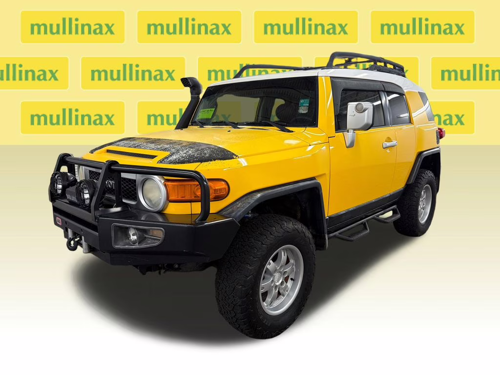 2007 Sun Fusion Toyota FJ Cruiser Base 4X4 SUV