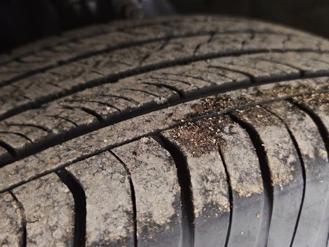 2024 Carbonized Gray Metallic Ford Escape Active AWD SUV