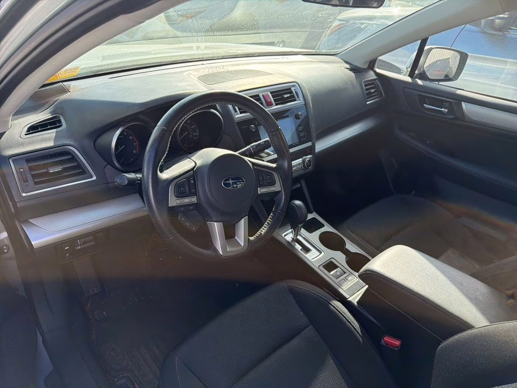 2016 Ice Silver Metallic Subaru Legacy 2.5i AWD Sedan