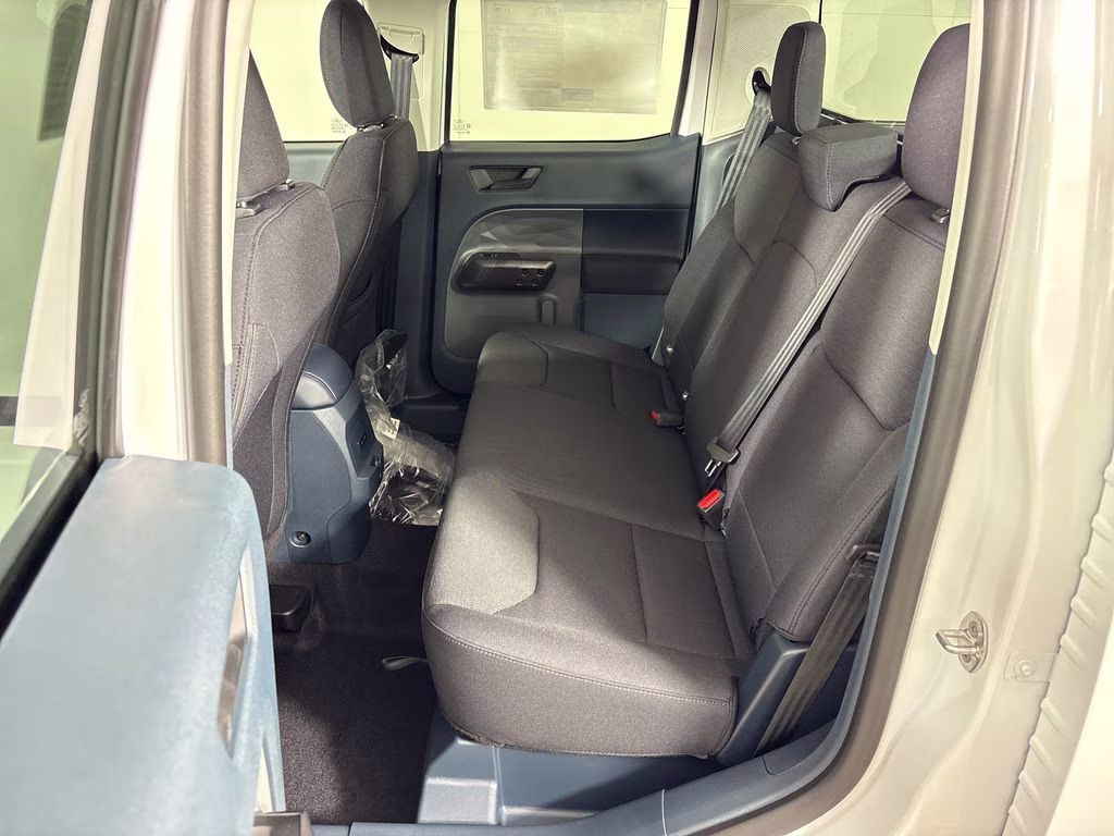 2026 Oxford White Ford Maverick XL FWD Truck