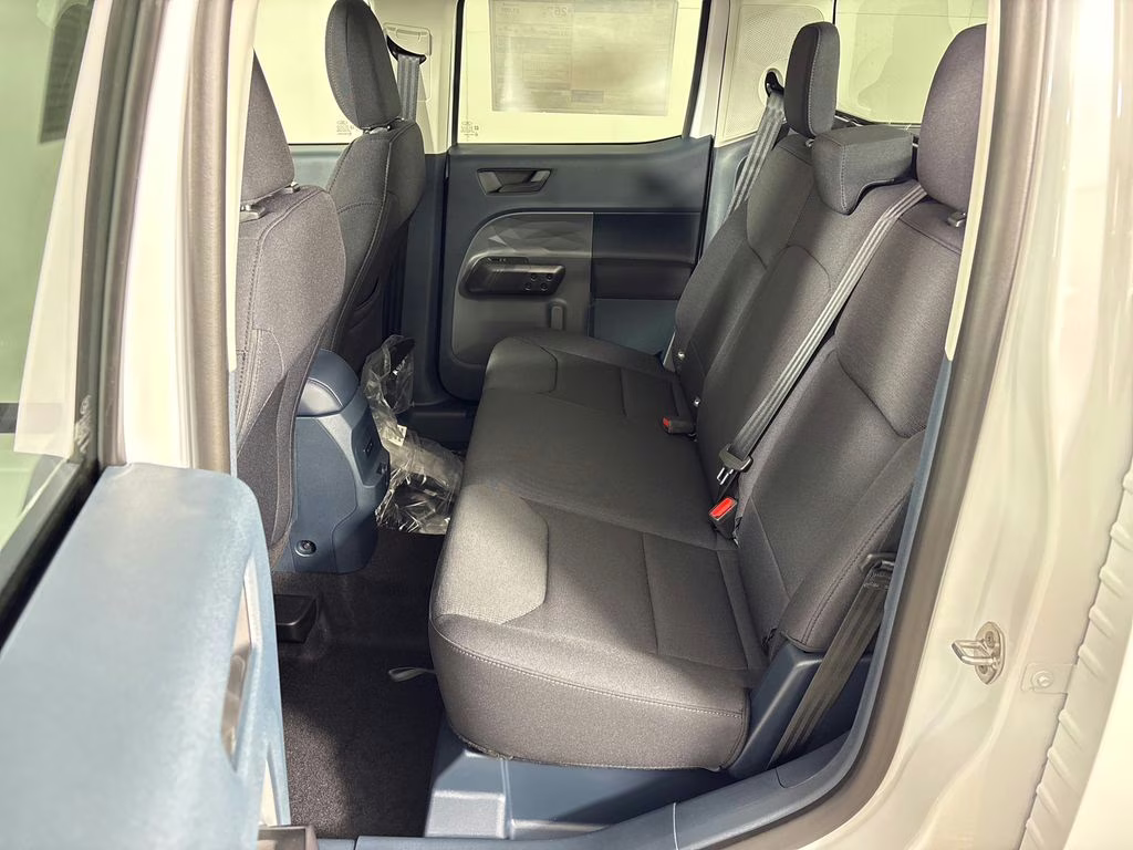 2026 Oxford White Ford Maverick XL FWD Truck