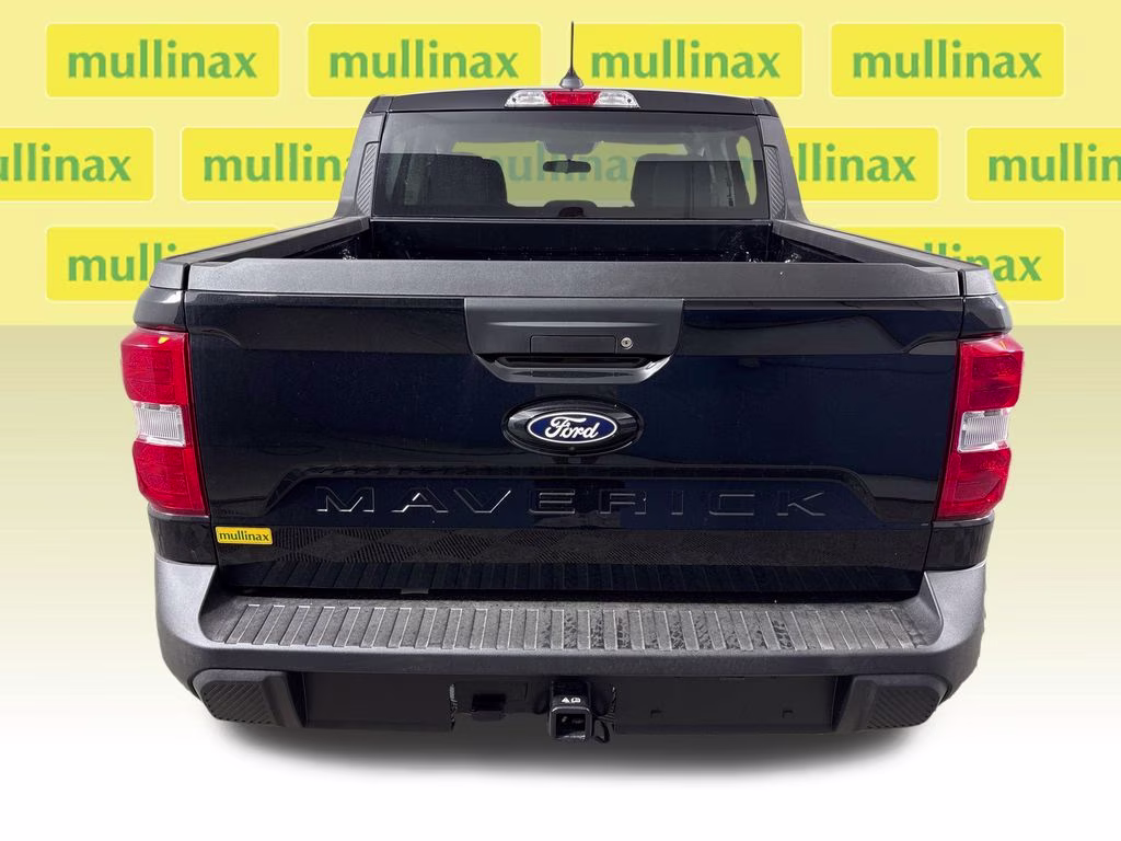 2026 Shadow Black Ford Maverick XLT FWD Truck