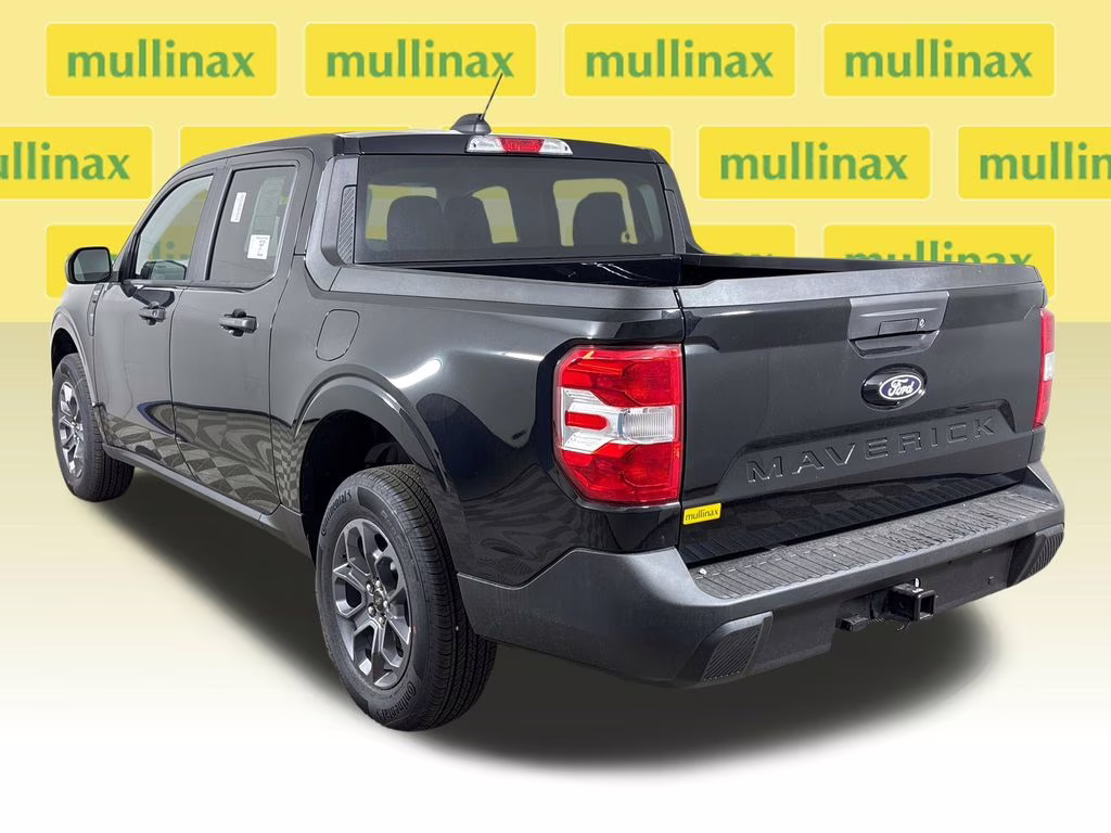 2026 Shadow Black Ford Maverick XLT FWD Truck