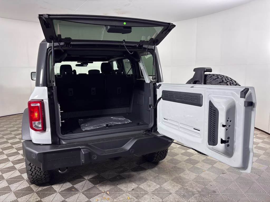 2026 Avalanche Gray Ford Bronco Big Bend 4X4 SUV