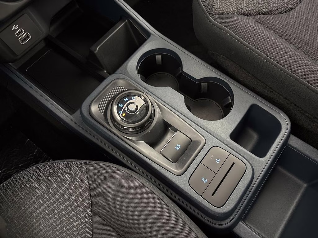 2026 Oxford White Ford Maverick XL FWD Truck